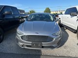 Used 2020 Ford Fusion SE image 2