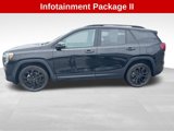 Used 2022 GMC Terrain SLT w/ Infotainment Package II image 2