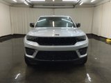 New 2025 Jeep Grand Cherokee Altitude image 3