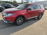 Used 2017 Mitsubishi Outlander ES image 3