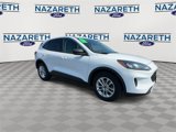 Used 2022 Ford Escape SE image 2
