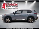 Used 2021 Nissan Rogue Platinum image 2