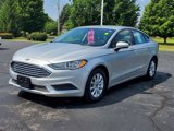Used 2017 Ford Fusion S image 3