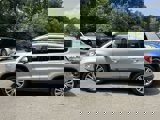 Used 2011 Volkswagen Tiguan SE image 2