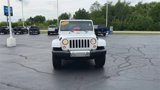 Used 2018 Jeep Wrangler Unlimited Sahara image 3