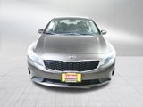 Used 2017 Kia Forte LX image 2
