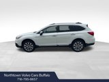 Used 2017 Subaru Outback 2.5i Touring image 2
