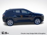 New 2025 Jeep Compass Latitude image 3