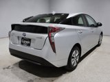 Used 2018 Toyota Prius Four w/ Advanced Technology Package image 2