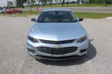 Used 2017 Chevrolet Malibu LT image 2