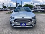 Used 2019 Ford Fusion SE image 2