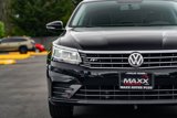 Used 2017 Volkswagen Passat 1.8T R-Line w/ R-Line Lighting Package image 5