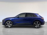 Certified 2024 Porsche Macan image 2