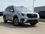 Used 2023 Subaru Forester Premium image 2