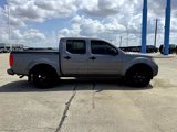 Used 2020 Nissan Frontier SV w/ Midnight Edition Floor Mats image 5