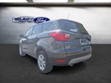 Used 2019 Ford Escape SE image 3