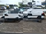 Used 2022 Volkswagen Tiguan SE w/ Panoramic Sunroof Package image 3