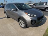 Used 2017 Kia Sportage LX image 2