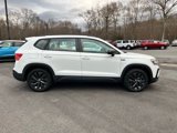 Used 2022 Volkswagen Taos S image 5