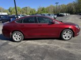 Used 2015 Chrysler 200 Limited w/ Convenience Group image 2