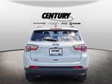 New 2025 Jeep Compass Latitude image 5