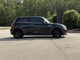 Used 2017 MINI Cooper 2-Door Hardtop image 5