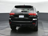 Used 2017 Jeep Grand Cherokee Altitude image 6