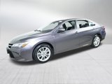 Used 2017 Toyota Camry SE image 3