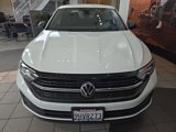 Used 2023 Volkswagen Jetta Sport image 3