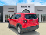 Used 2022 Jeep Renegade Latitude image 4