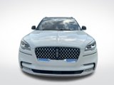 Used 2020 Lincoln Aviator Black Label w/ Class IV Trailer Tow Package image 3