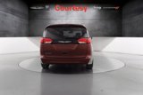 Certified 2023 Chrysler Voyager LX image 4