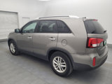 Used 2015 Kia Sorento LX image 3