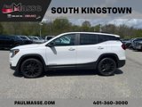 Used 2023 GMC Terrain SLE w/ Driver Convenience Package image 4