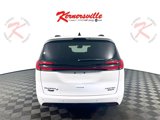 New 2025 Chrysler Pacifica Limited w/ Uconnect Theater Family Group image 6