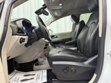 Used 2023 Chrysler Pacifica Touring-L image 4