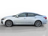 Used 2023 Nissan Altima 2.5 SL image 2