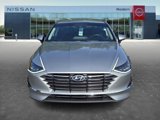 Used 2022 Hyundai Sonata SE image 2