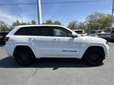 Used 2018 Jeep Grand Cherokee Altitude image 4