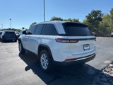Used 2023 Jeep Grand Cherokee Limited image 3