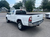 Used 2015 Toyota Tacoma 4x4 Access Cab V6 image 3