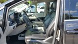Used 2023 Chrysler Pacifica Touring-L image 5