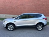 Used 2019 Ford Escape SE image 2