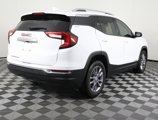 Used 2022 GMC Terrain SLT w/ Infotainment Package II image 5