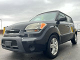 Used 2010 Kia Soul + image 3