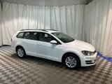 Used 2015 Volkswagen Golf S image 2