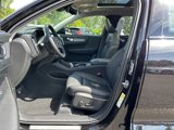 New 2025 Volvo XC40 B5 Plus w/ Protection Package Premier image 4