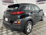 Used 2021 Hyundai Kona SE image 3