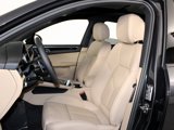 New 2025 Porsche Macan image 5