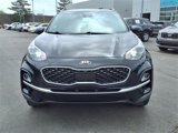 Used 2022 Kia Sportage EX w/ EX Technology Package image 2